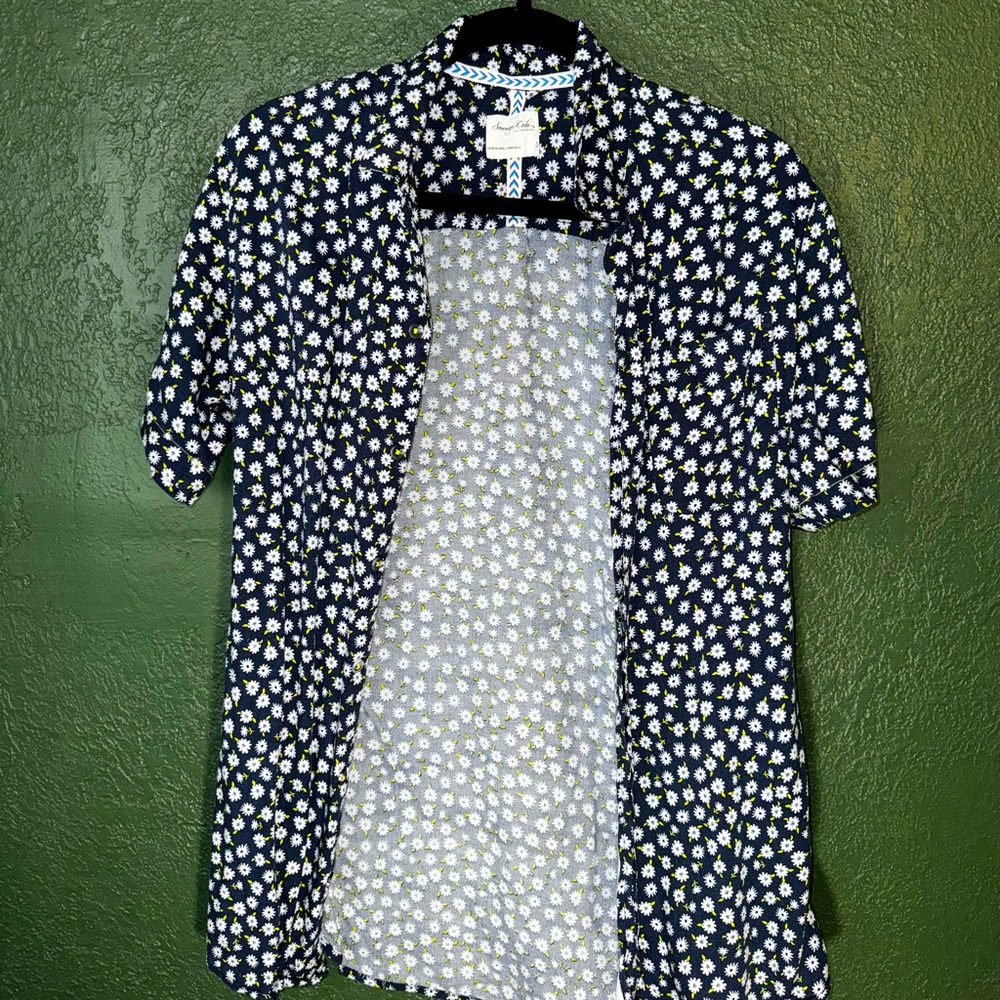 Small Floral Button-down shirt